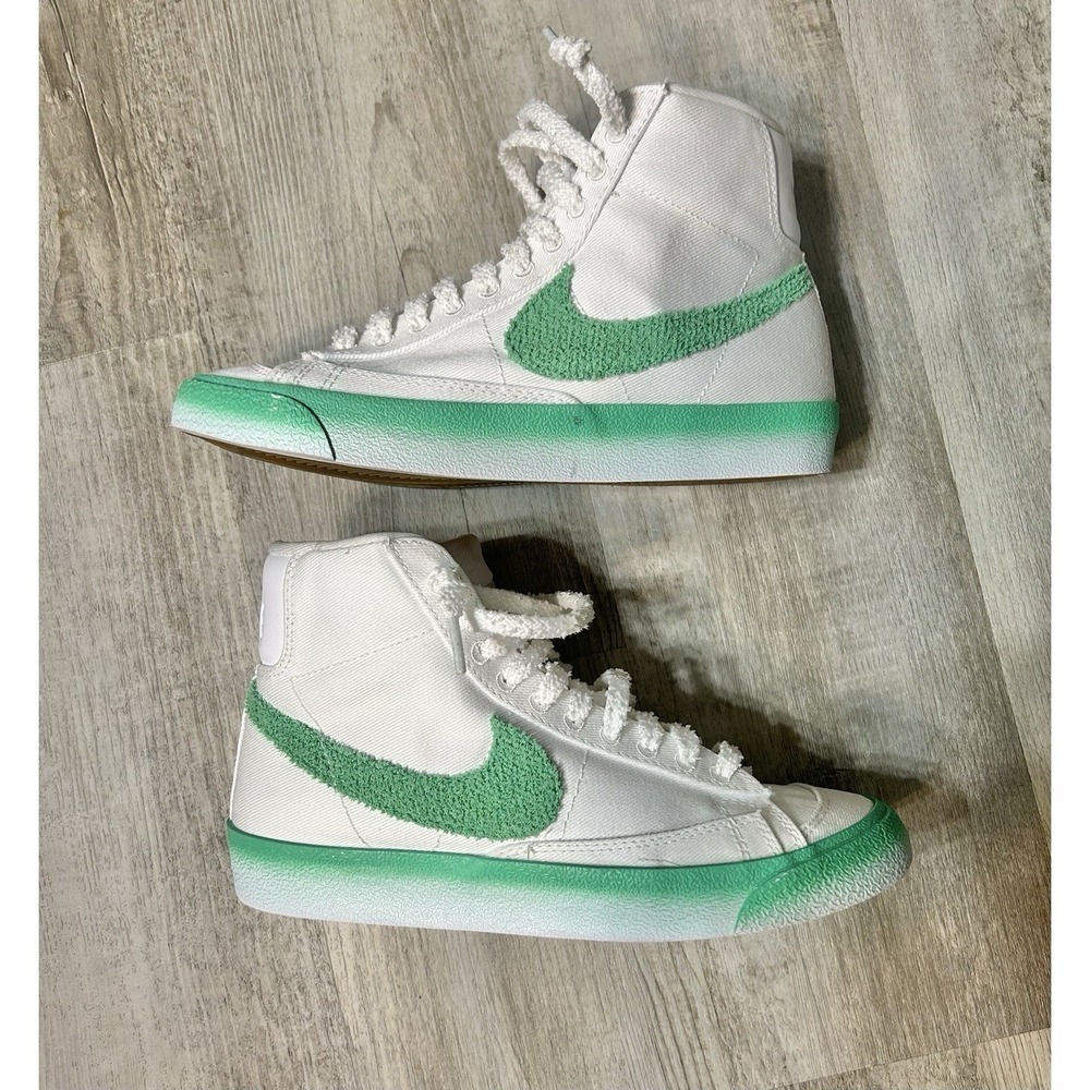 Nike Womens Blazer Mid 77 FJ4547-100 White Basketball Shoes Sneakers Size 7